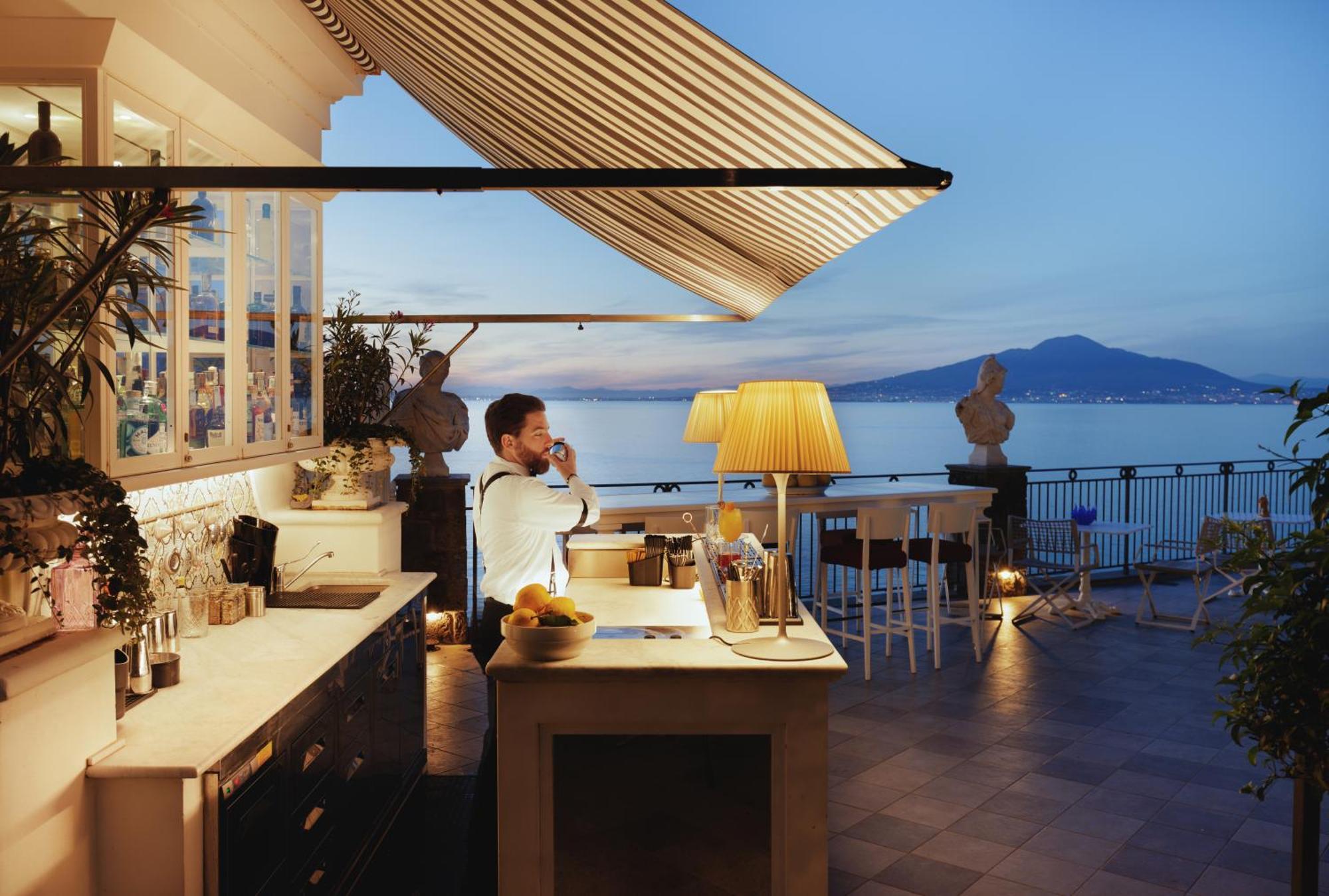 Отель Bellevue Syrene Сорренто Экстерьер фото